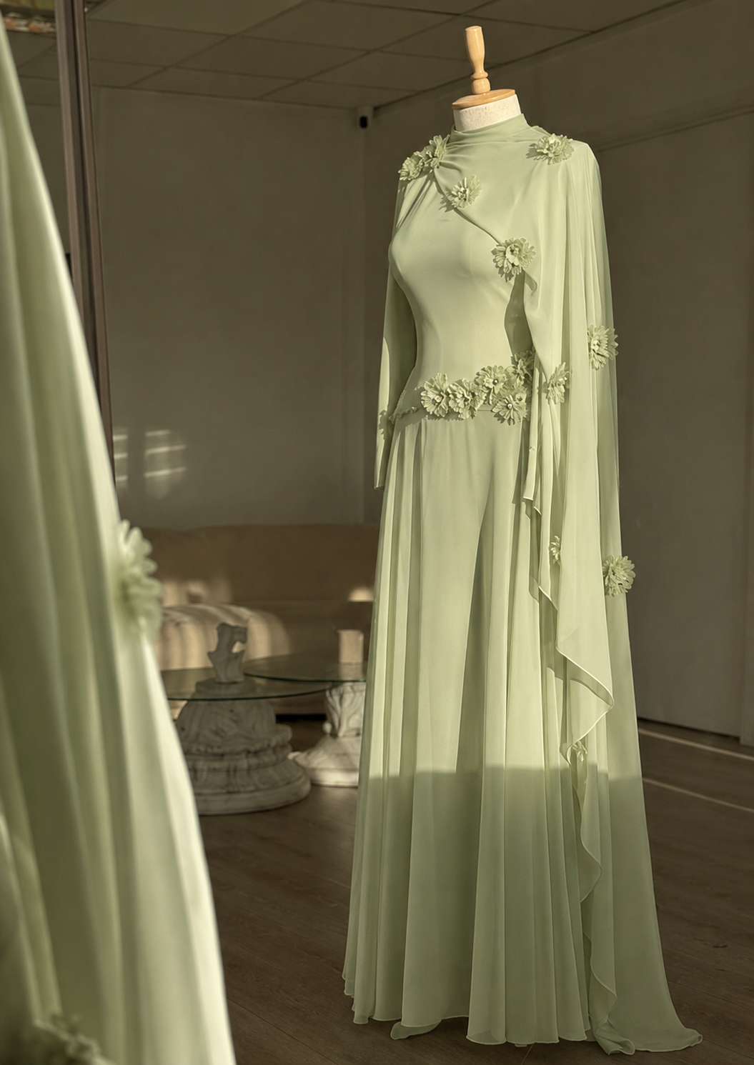 The Peony dress green
