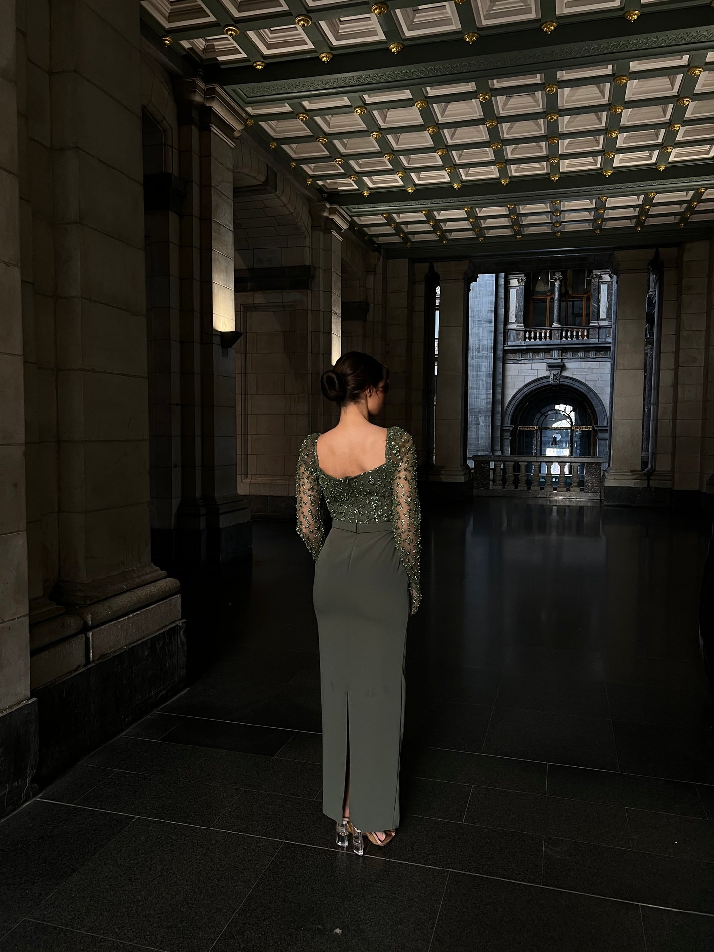 The Melek dress khaki