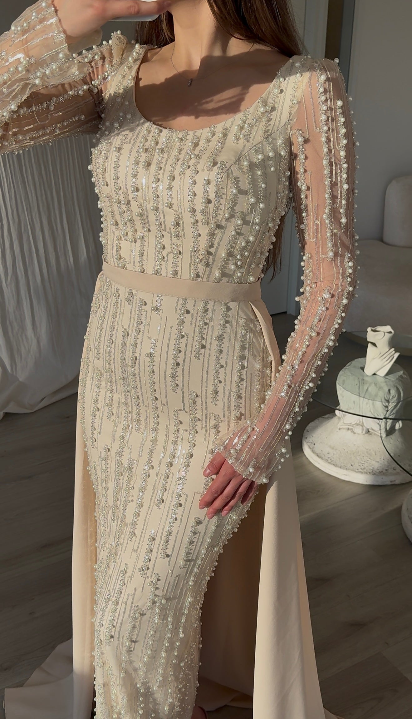The Amasa dress beige