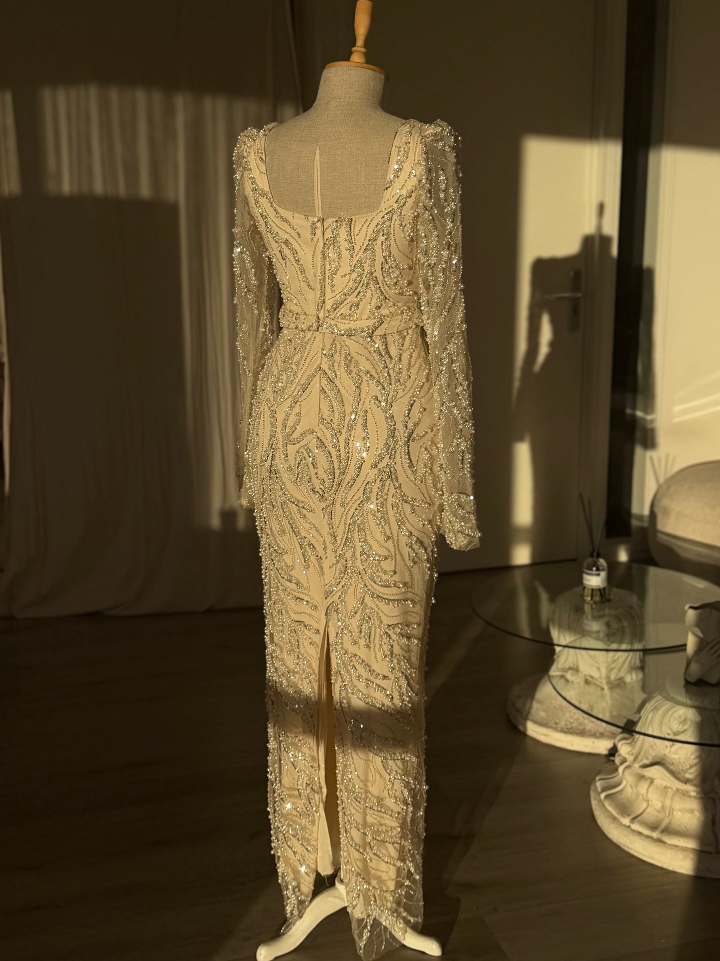 The Elvina dress beige