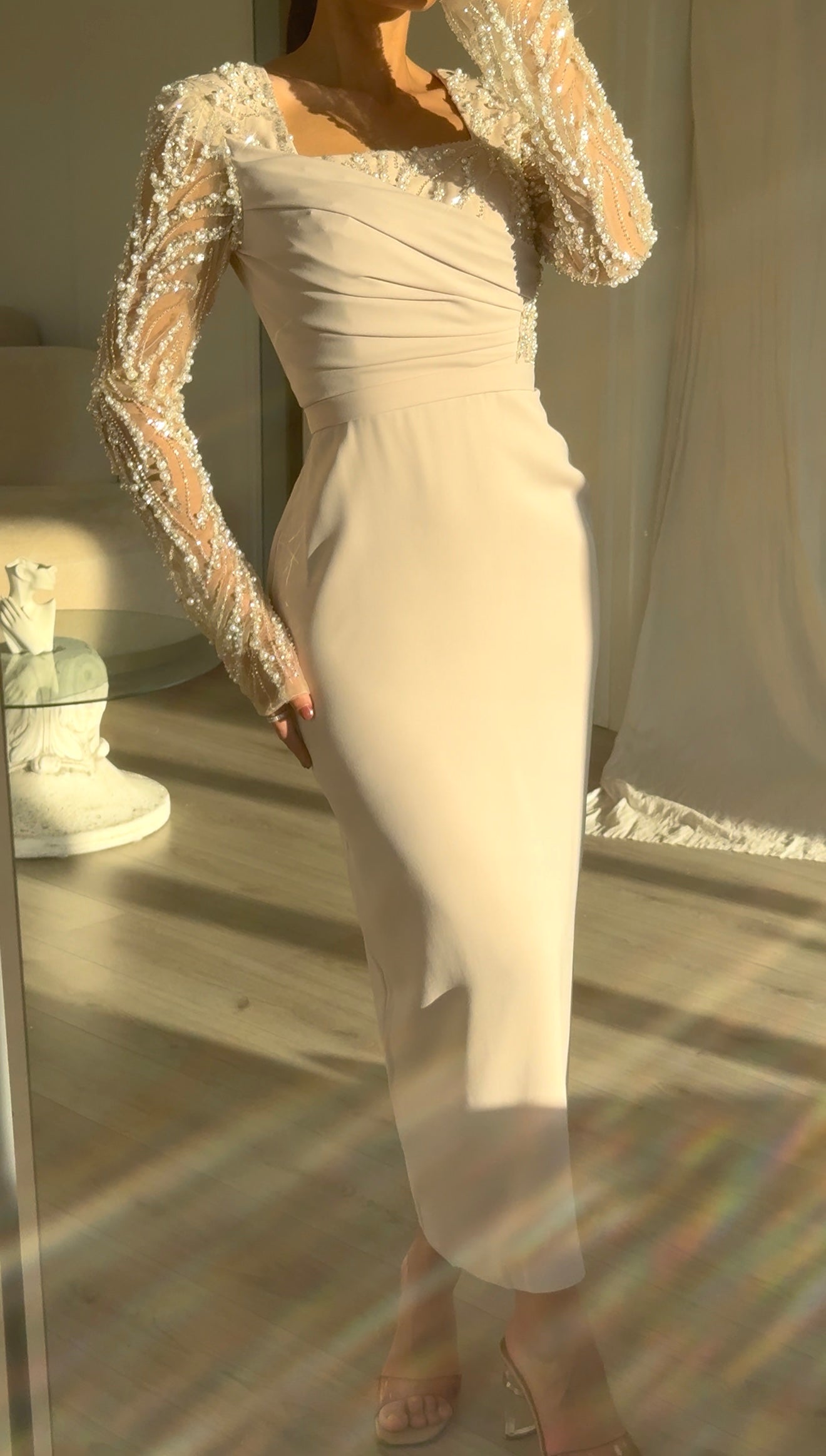 The Evona midi dress beige