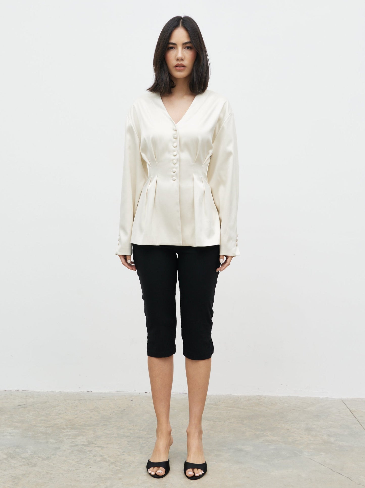Amora Collarless Bonded Satin Jacket - Oyster