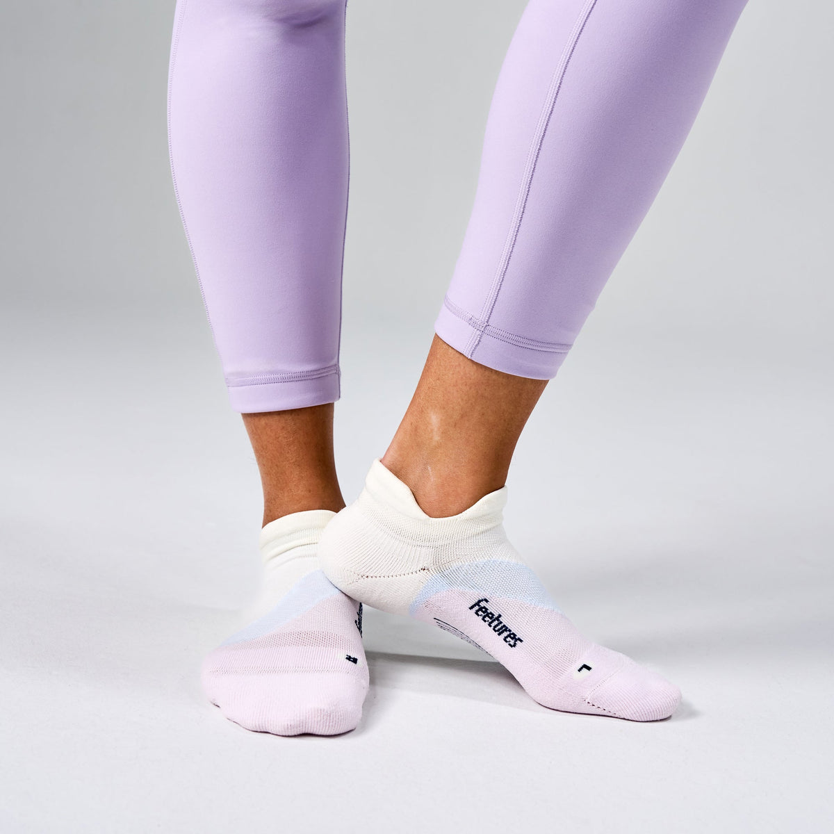 Elite Light Cushion Tab | Lilac Breeze