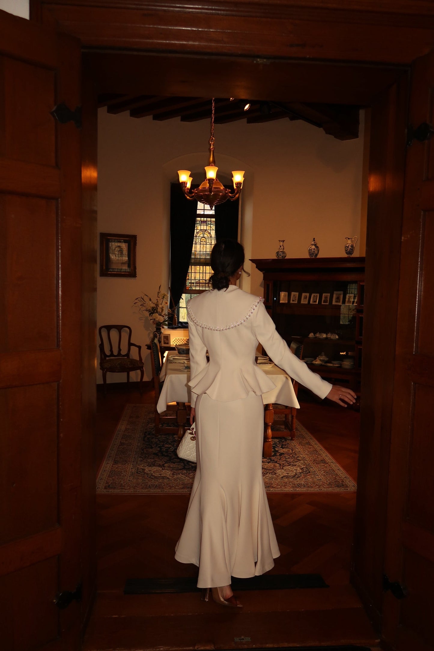 The Evelina suit ivory
