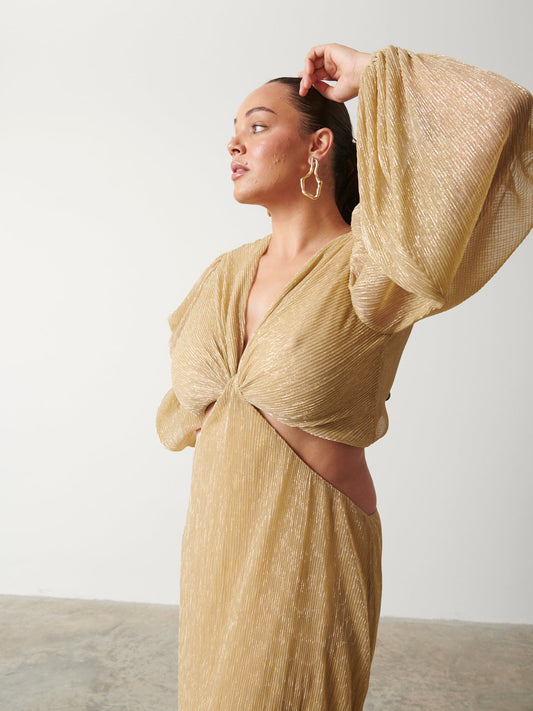 Zaya Plisse Metallic Maxi Dress Curve - Metallic Gold