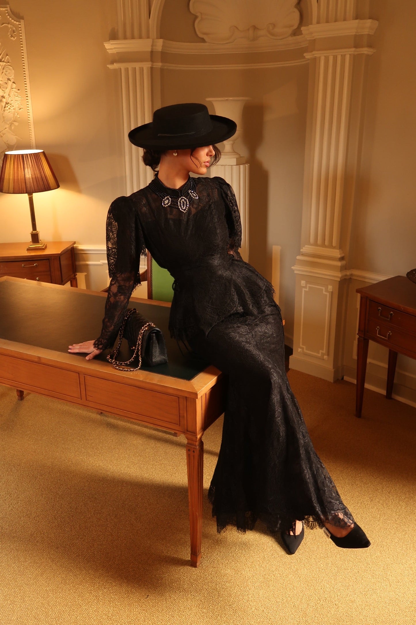 The Evelina Suit black