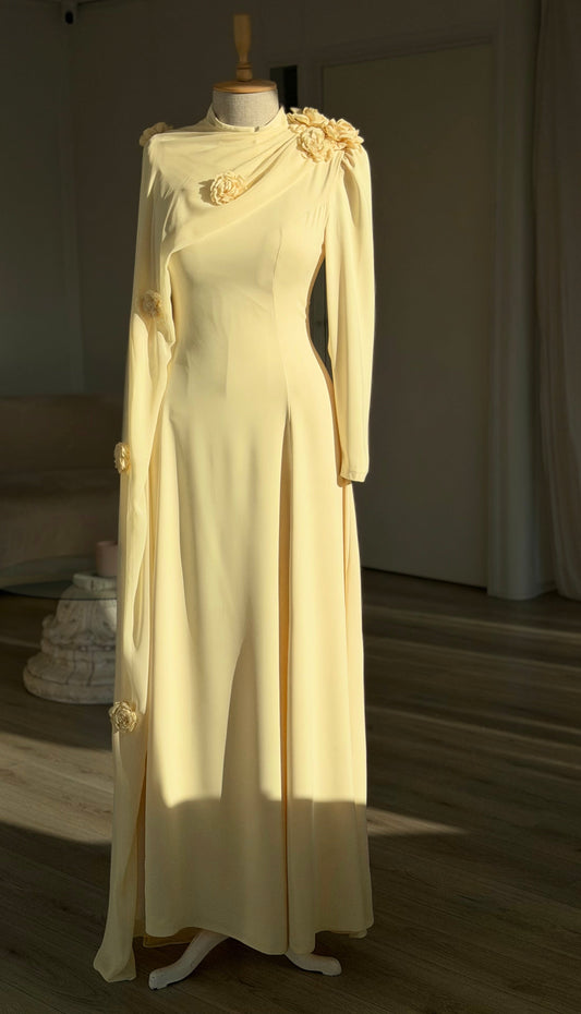 The Iris dress butter yellow