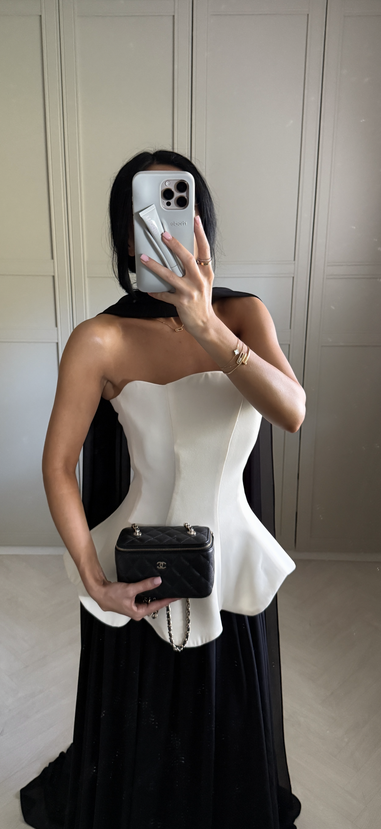 The Denola dress black and white AN edition
