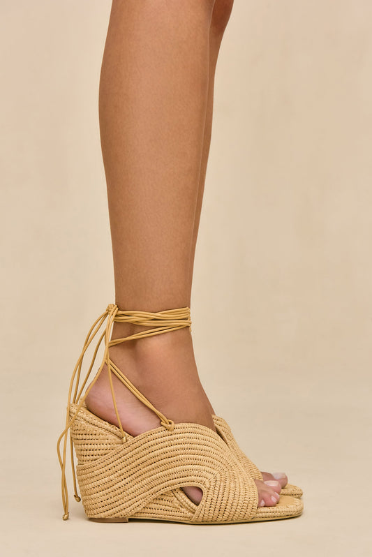 TOBI WEDGE SANDAL - NATURAL
