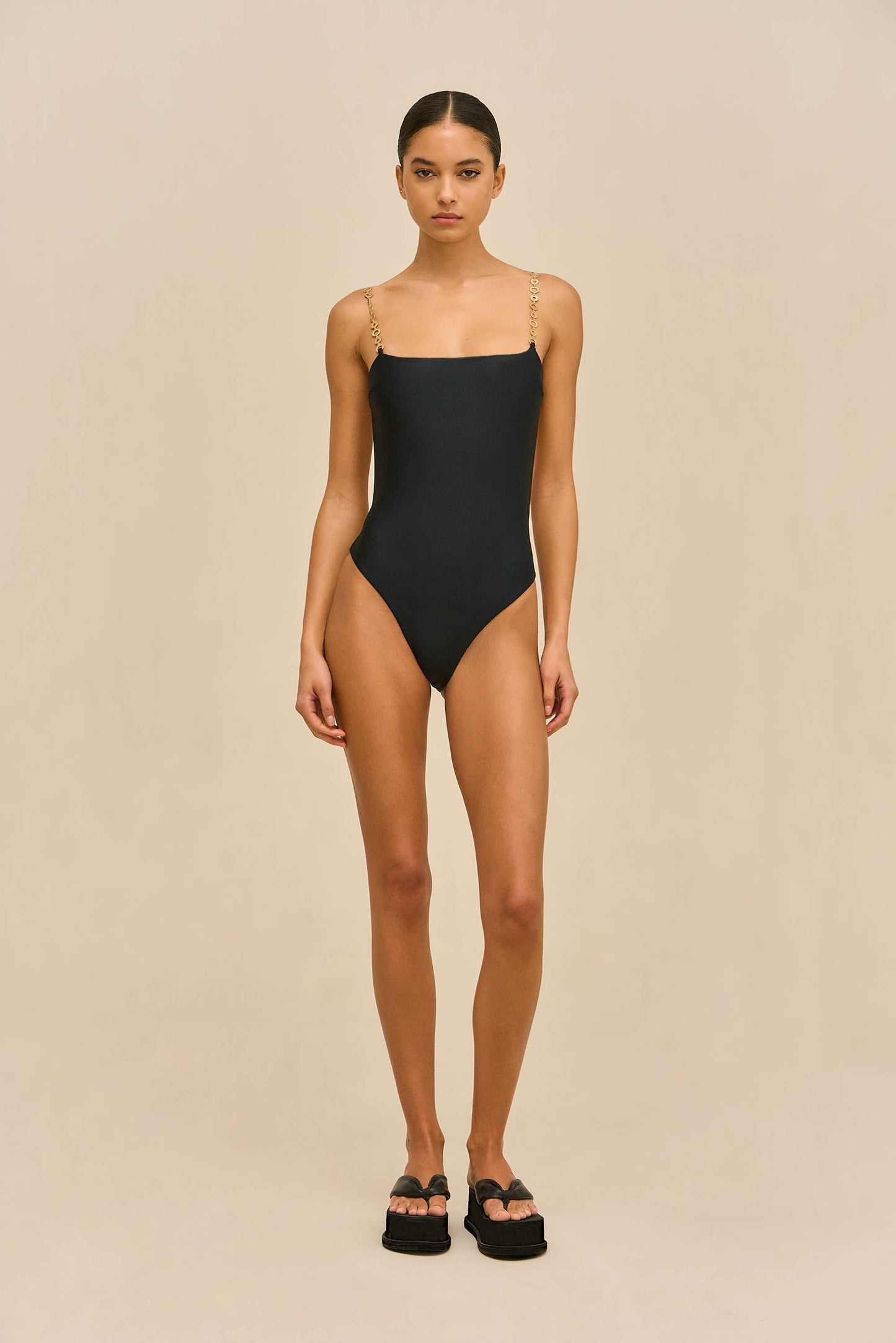 SIYA ONE PIECE - BLACK
