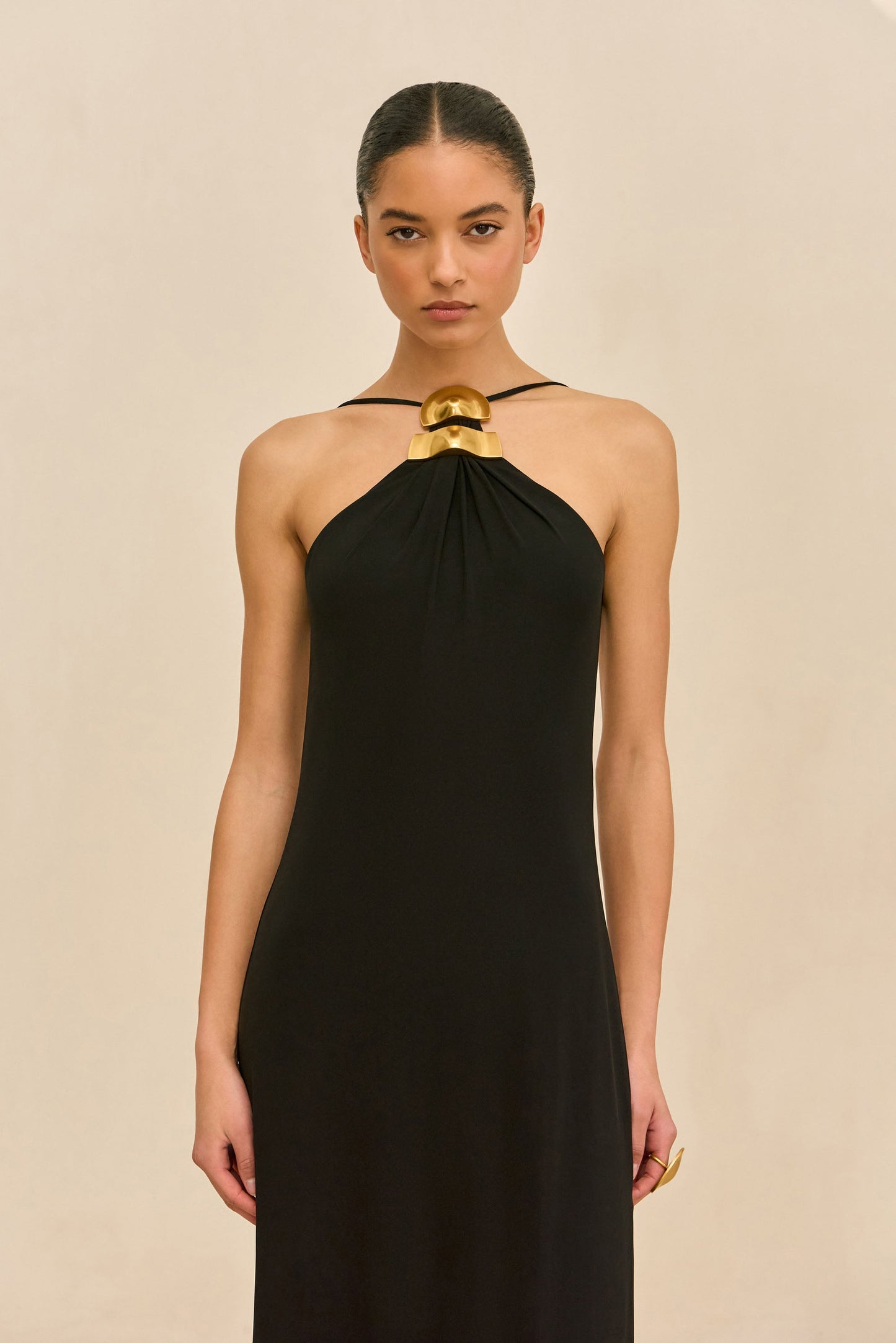 VAELA GOWN - BLACK