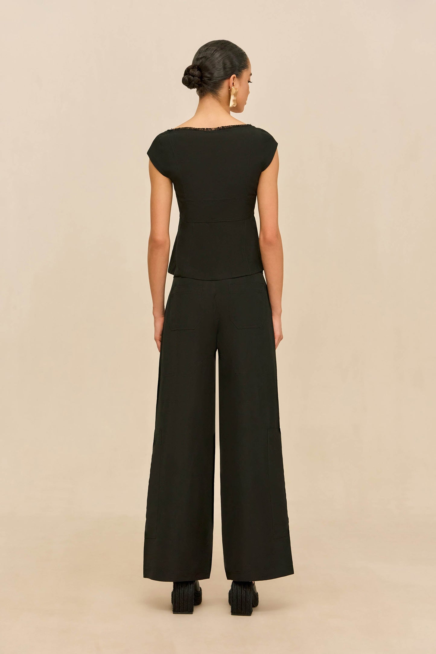 CELESTIA TOP - BLACK