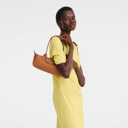 Le Pliage Xtra M Shoulder bag Cashew - Leather