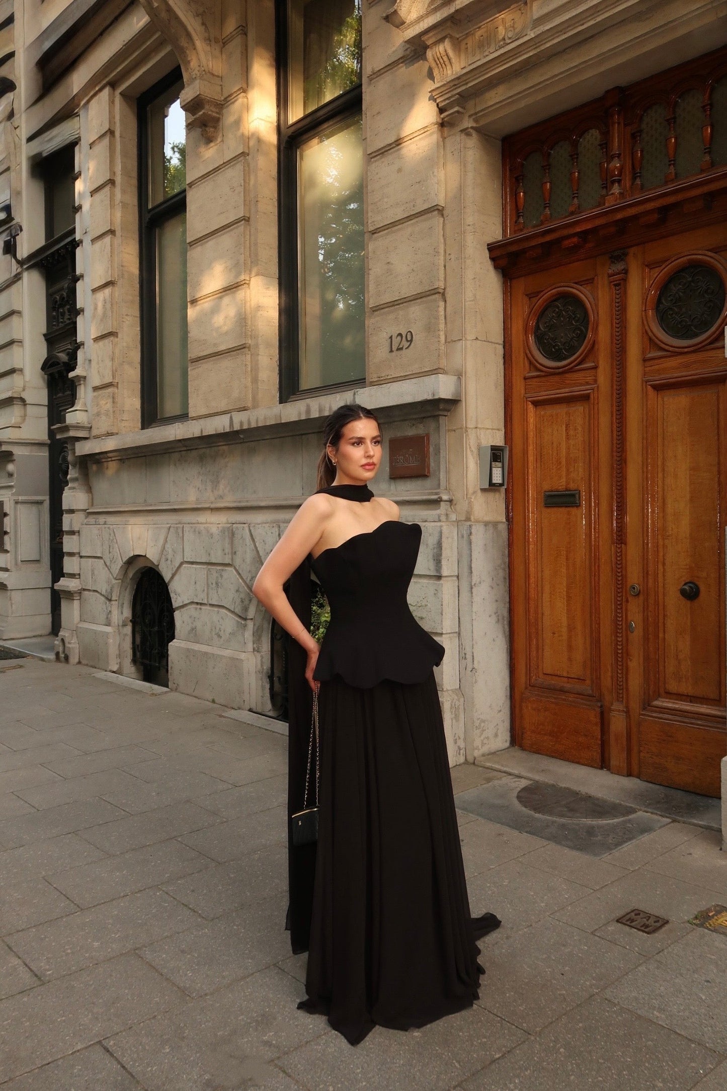 The Denola dress black