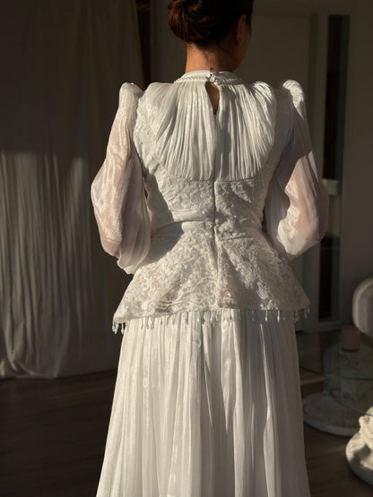 The Diora dress white