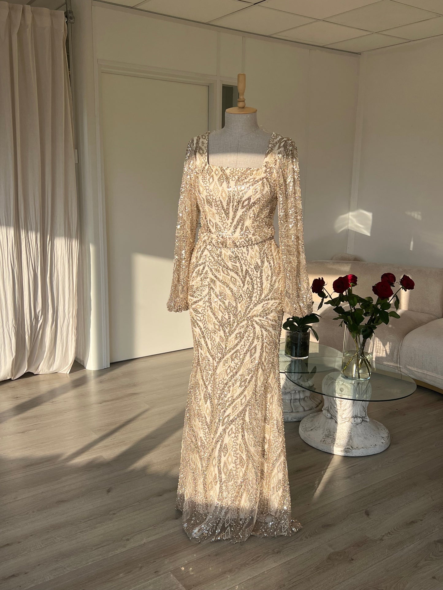 The Nehir dress gold
