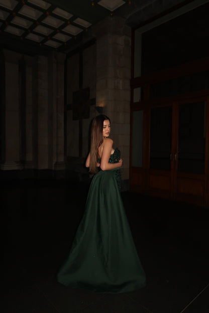 The Afra dress green