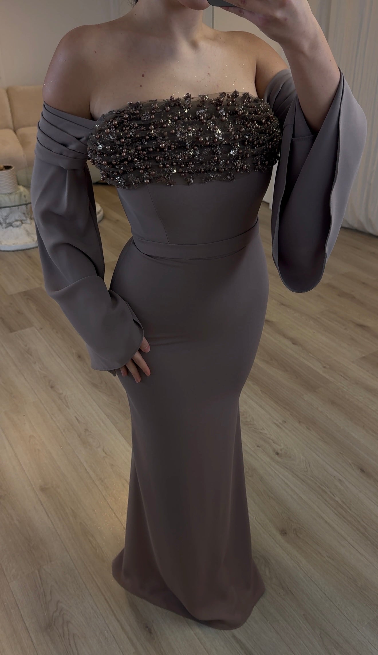 The Nara dress taupe