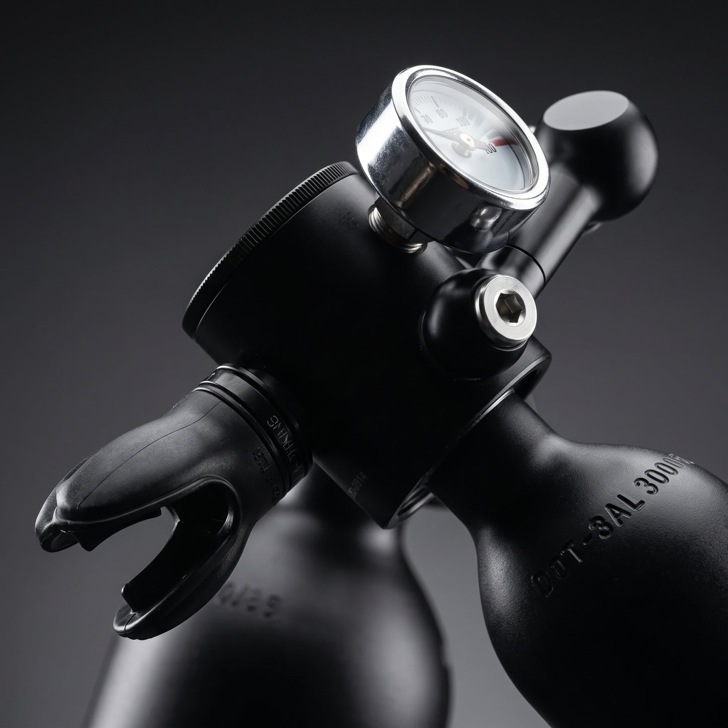 Lung T-500 Trainer with Hand Pump & Sub-Mask