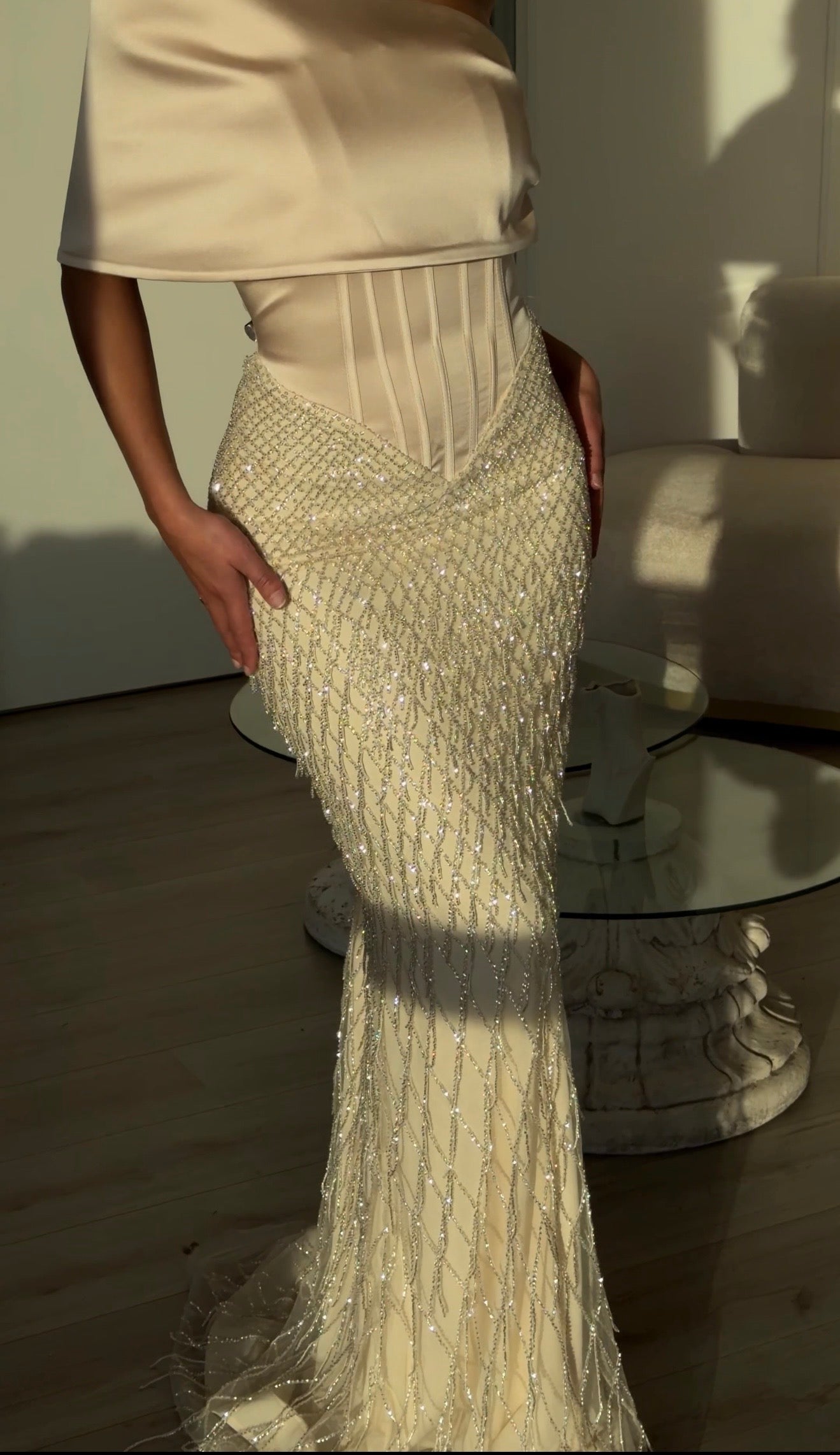 The Desna dress beige