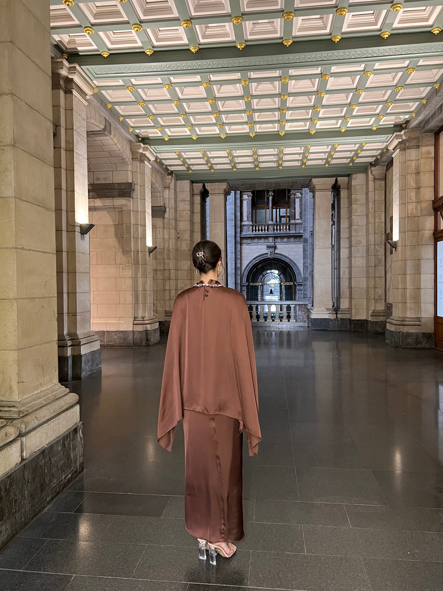 The Doa dress brown