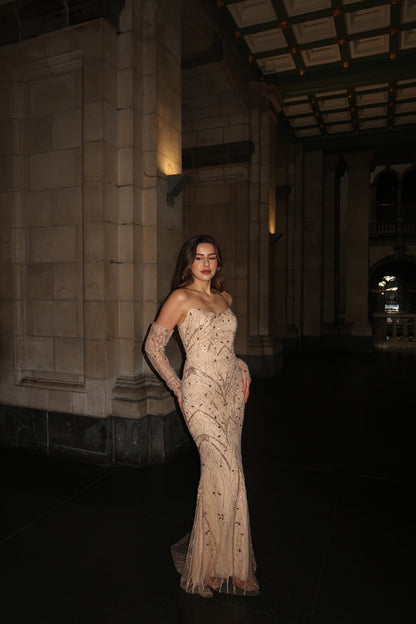 The Elida dress gold