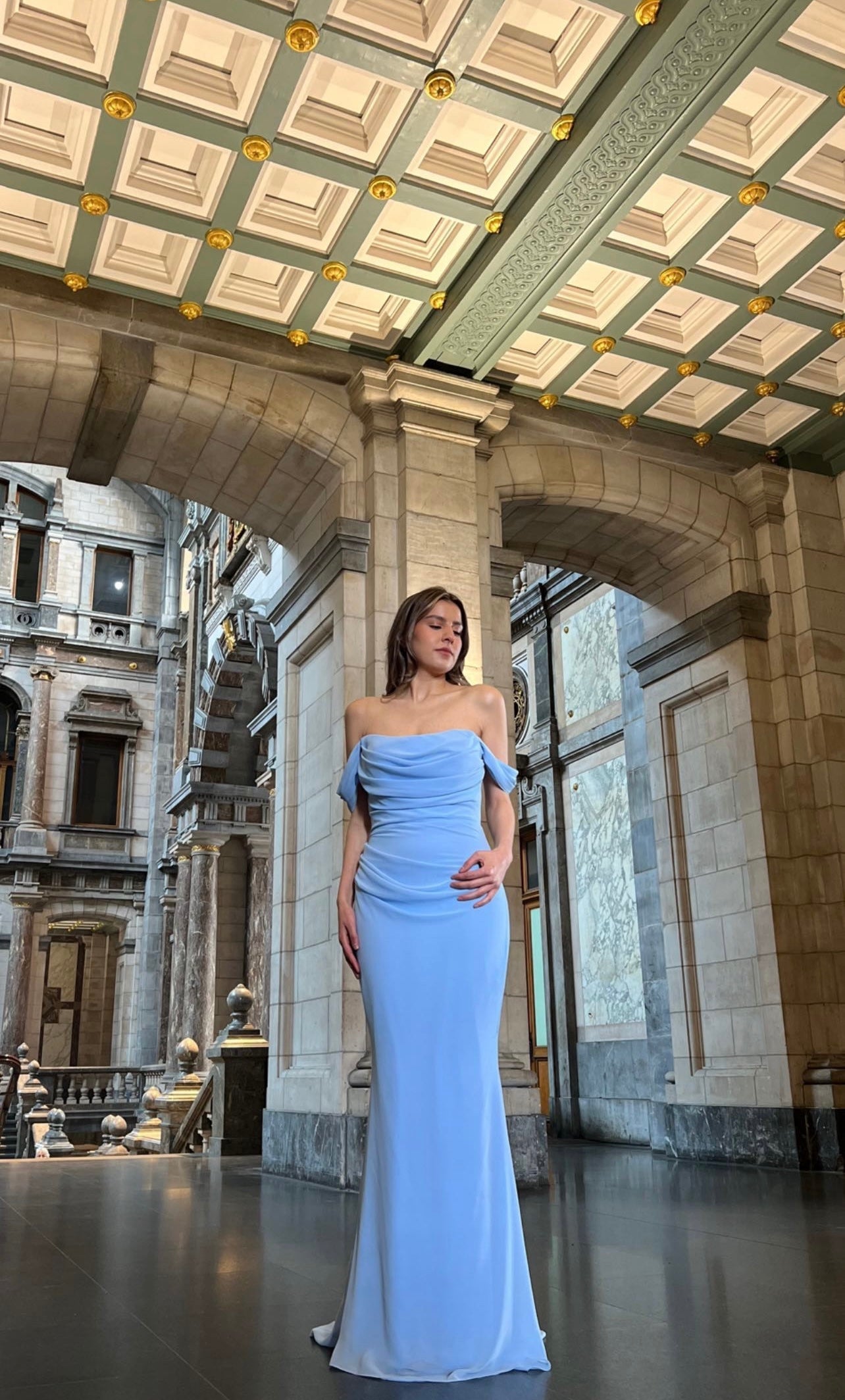 The Meyra dress baby blue