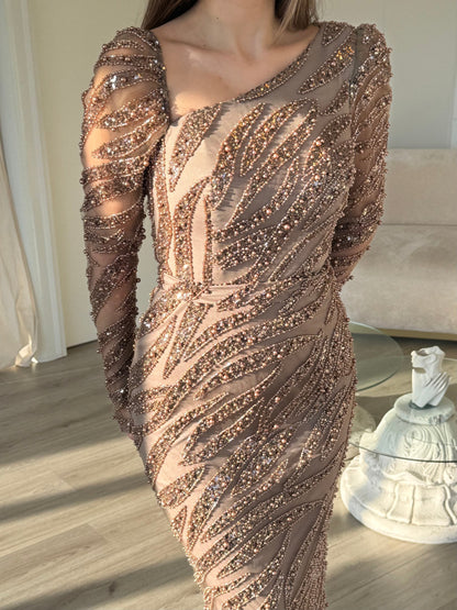 The Nivana dress taupe