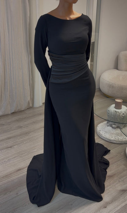 The Sina dress black