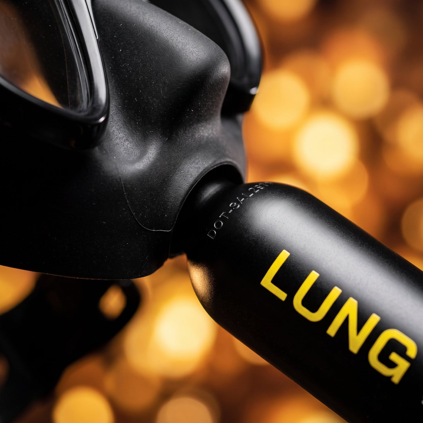 Lung T-500 Trainer with Hand Pump & Sub-Mask