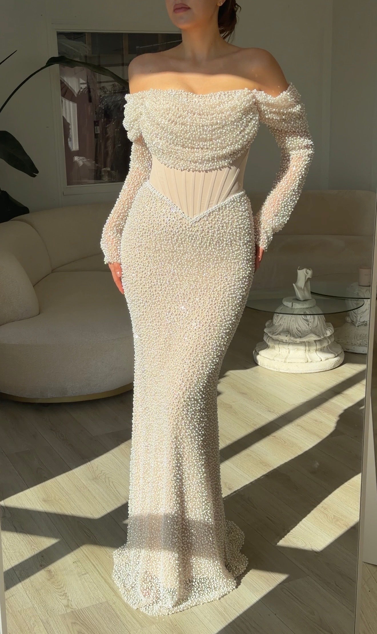 The Velina dress beige
