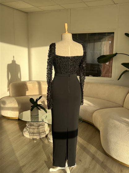 The Melek dress black