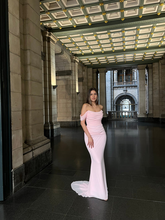 The Meyra dress soft pink