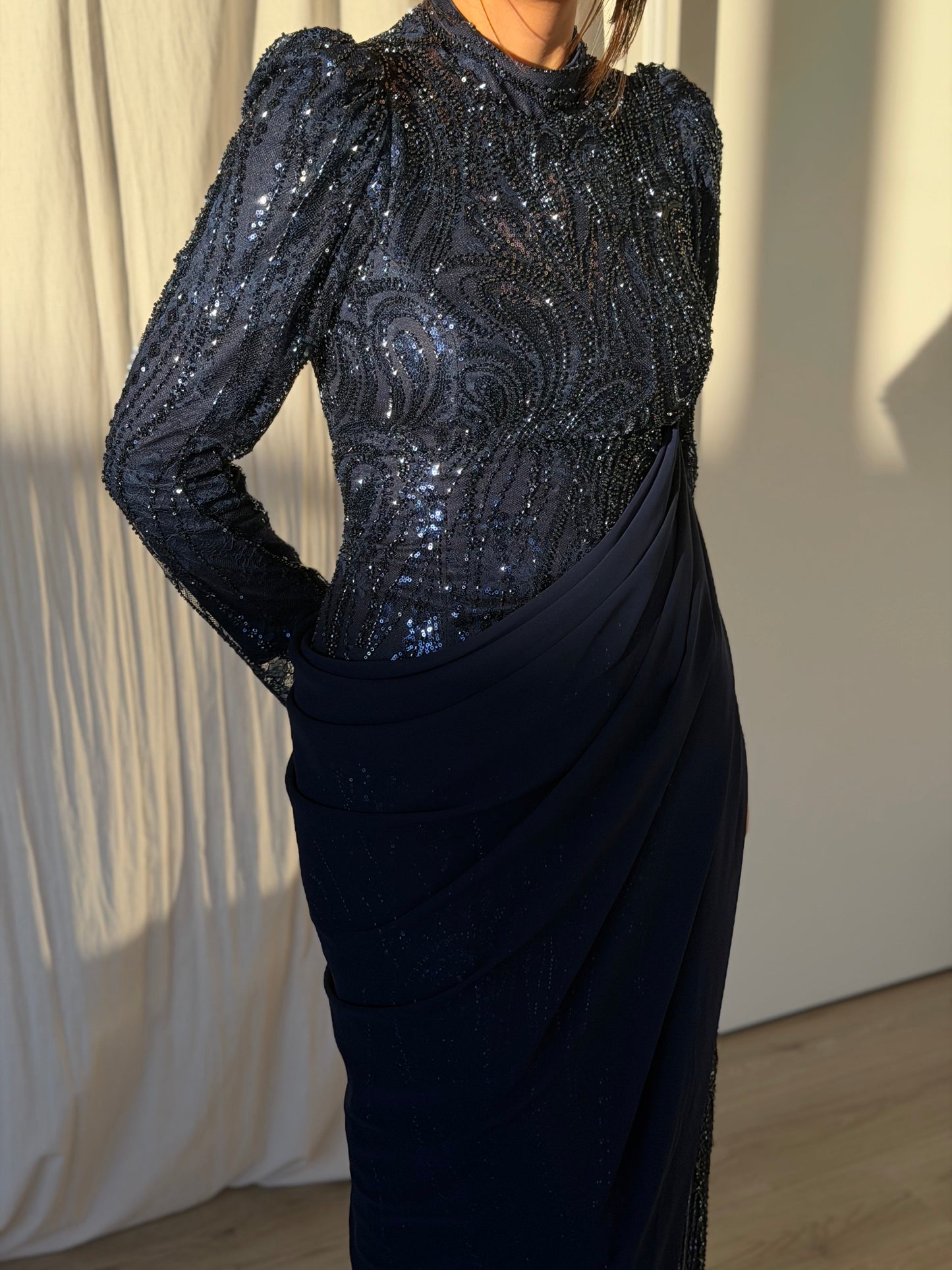 The Aysel dress navy blue