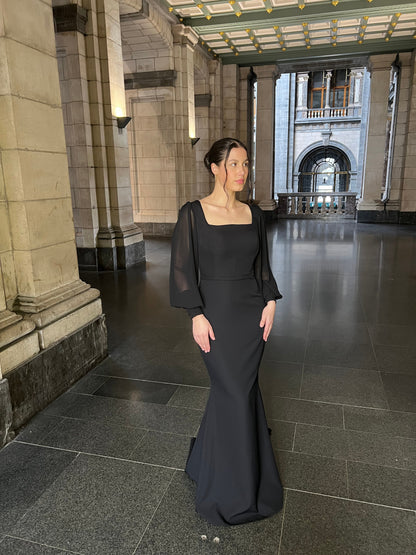 The Ella dress black