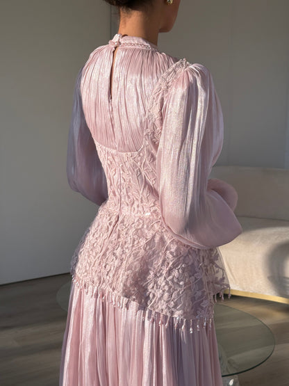 The Diora soft pink