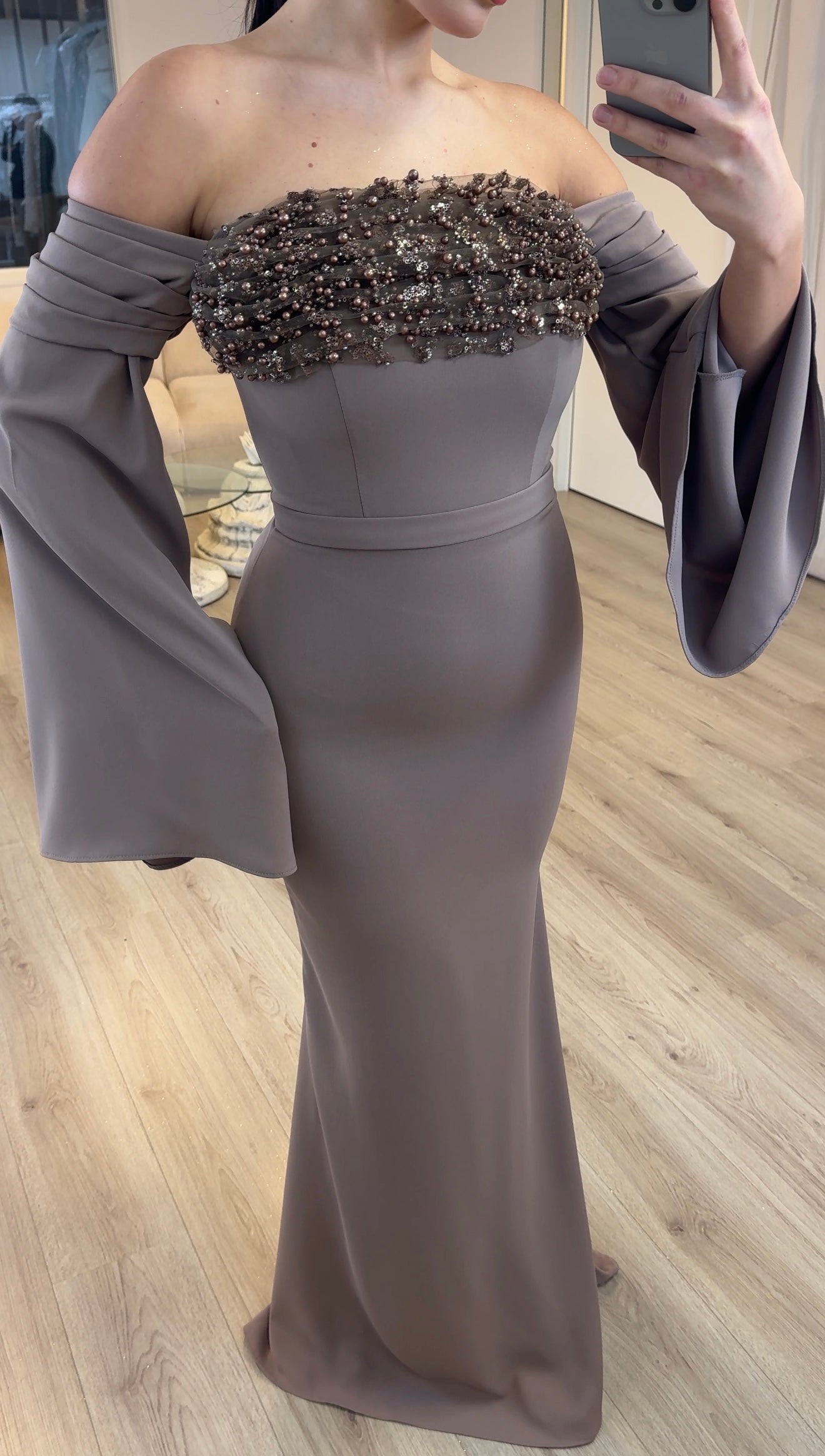 The Nara dress taupe