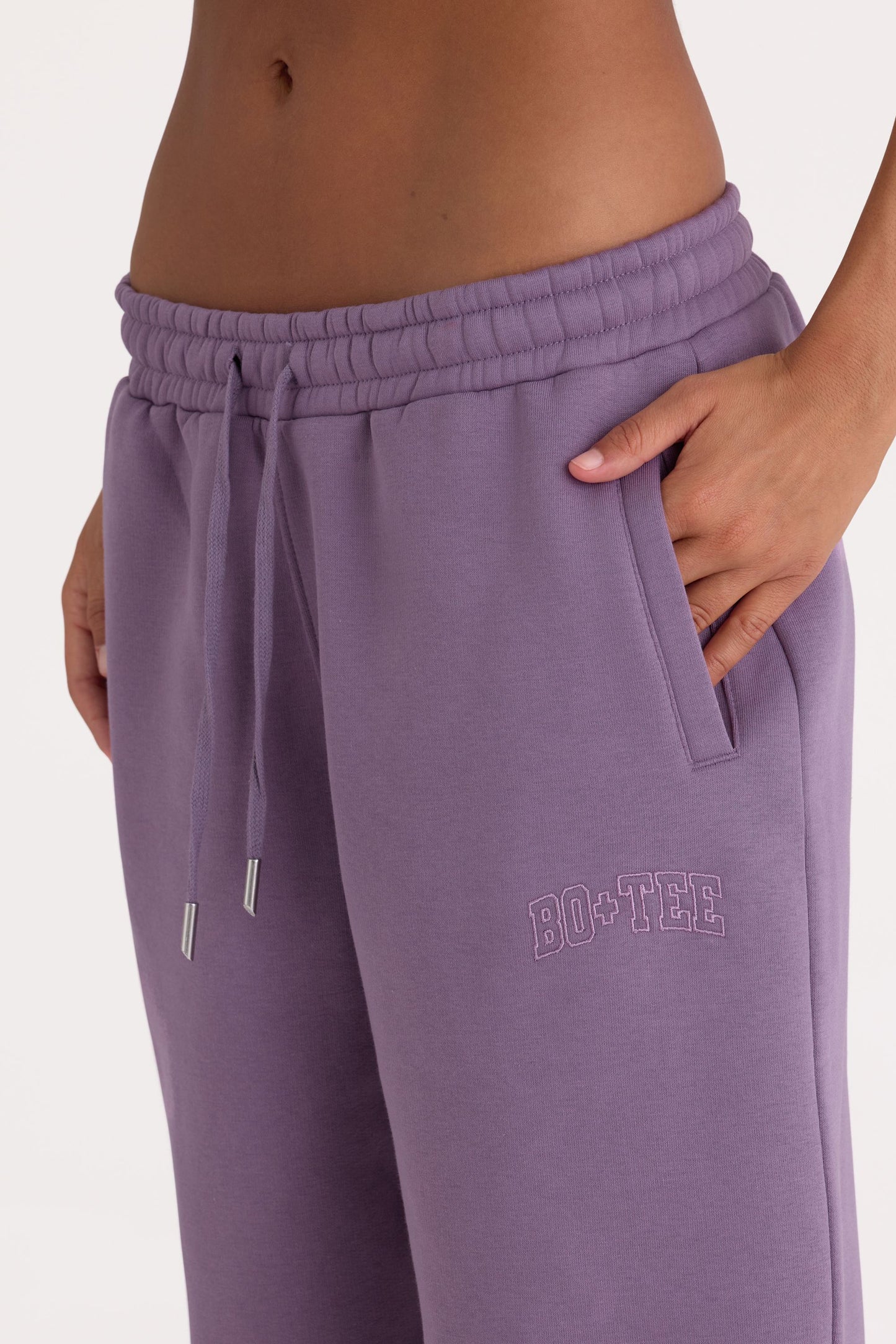 Brushed Jersey Mid-Rise Relaxed Joggers in Dusk
