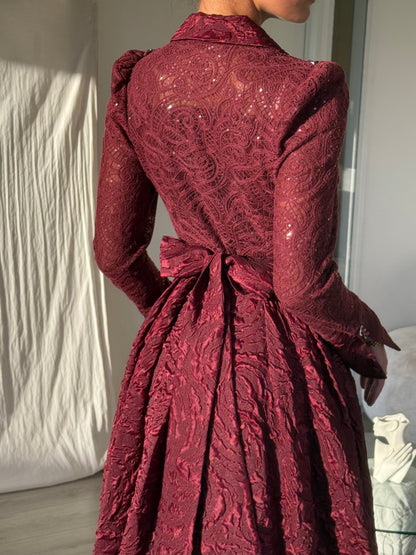 The Amore dress burgundy