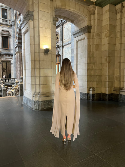The Layal dress beige