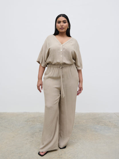 Carey Easywear Jumpsuit Curve - Stone