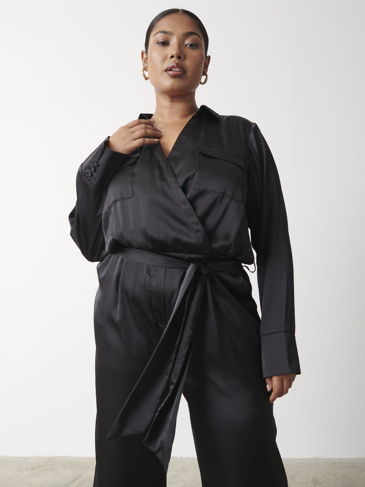 Carmen Satin Jumpsuit Curve - Black
