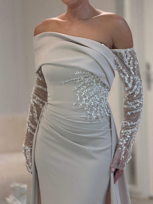 The Minara dress beige