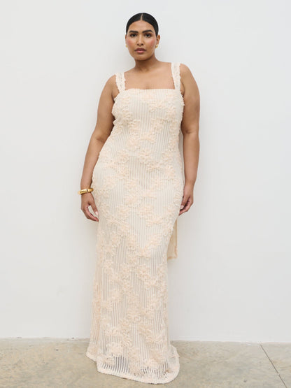 Gigou Crochet Floral Maxi Dress Curve - Cream