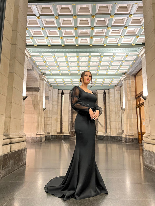The Dafina dress black