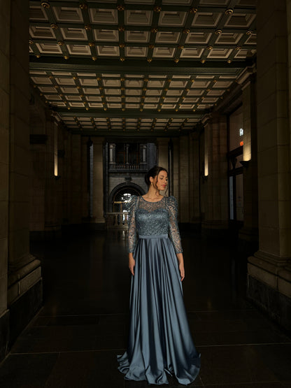 The Hayal dress blue