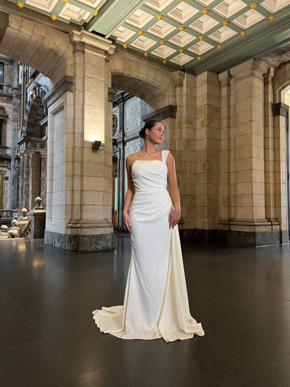 The Leyla dress