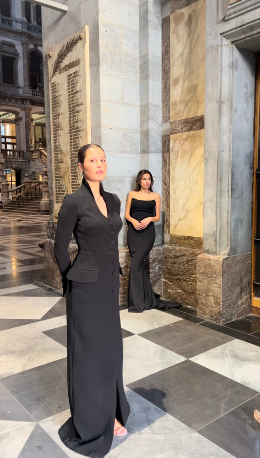 The Isabel dress black