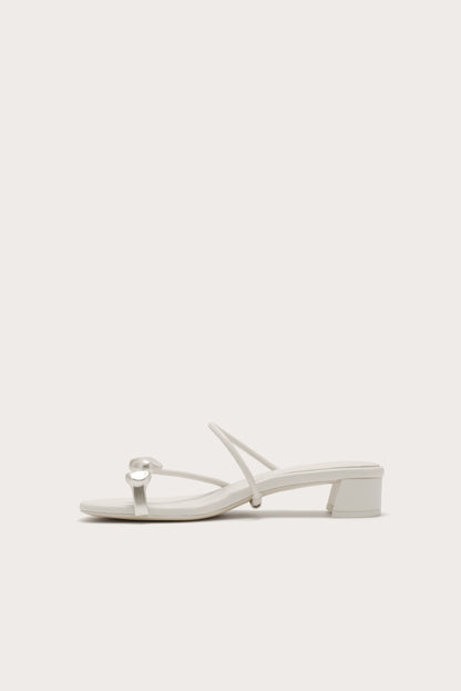 LUCA SANDAL - ANTIQUE WHITE