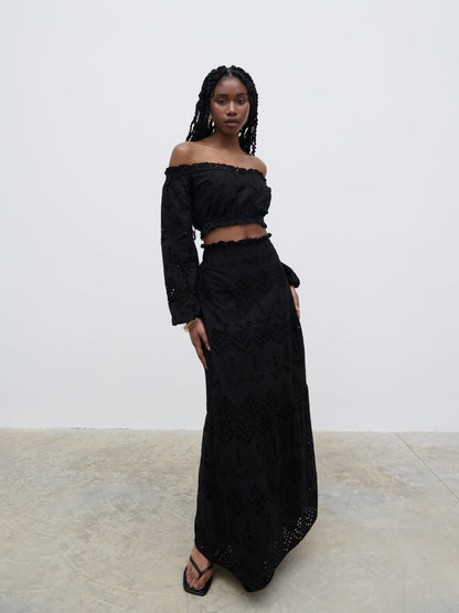 Lilla Broderie Cropped Top - Black